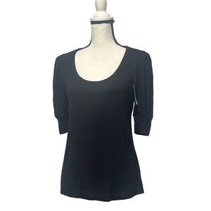 Gibsonlook Scoop Neck Puff Sleeve Top In Black,